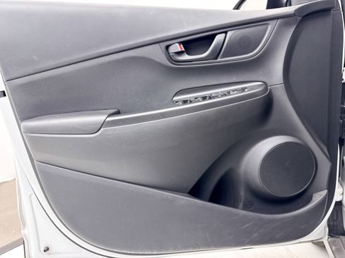 Used 2020 Hyundai Kona SE image 25