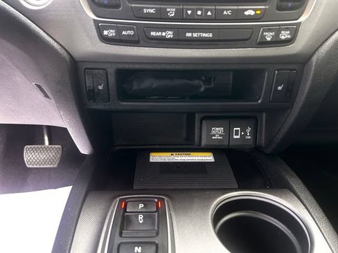 Used 2023 Honda Ridgeline RTL-E image 23