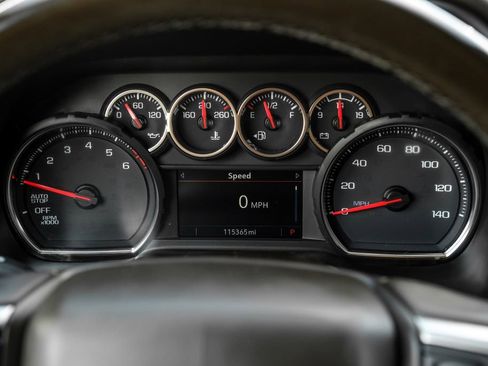Used 2023 Chevrolet Tahoe LS RWD image 15