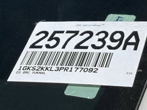 Certified 2023 GMC Yukon XL Denali Ultimate AWD/4WD image 12
