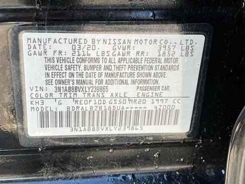 Used 2020 Nissan Sentra S image 20