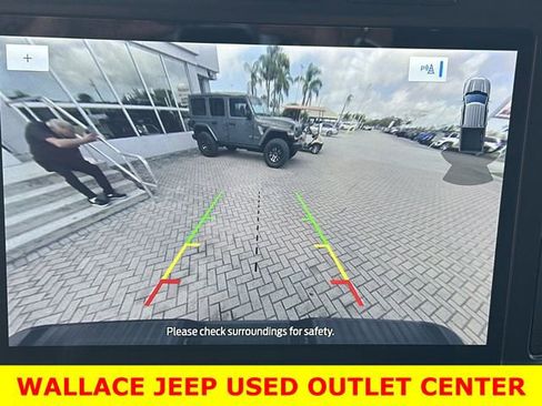 Used 2022 Ford F150 Lariat w/ Trailer Tow Package image 29