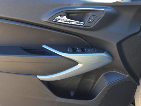 New 2026 Chevrolet Trax RS image 16