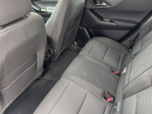 Used 2026 Chevrolet Equinox LT AWD/4WD image 9