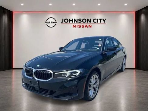 Used 2025 BMW 330i xDrive Sedan AWD/4WD image 9