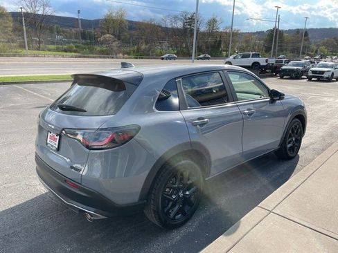 Used 2023 Honda HR-V Sport image 4