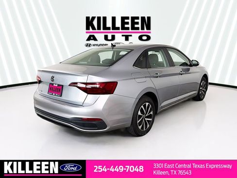 Used 2024 Volkswagen Jetta S FWD image 8