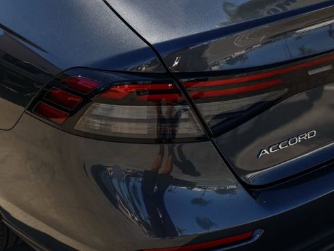 Used 2025 Honda Accord LX image 7