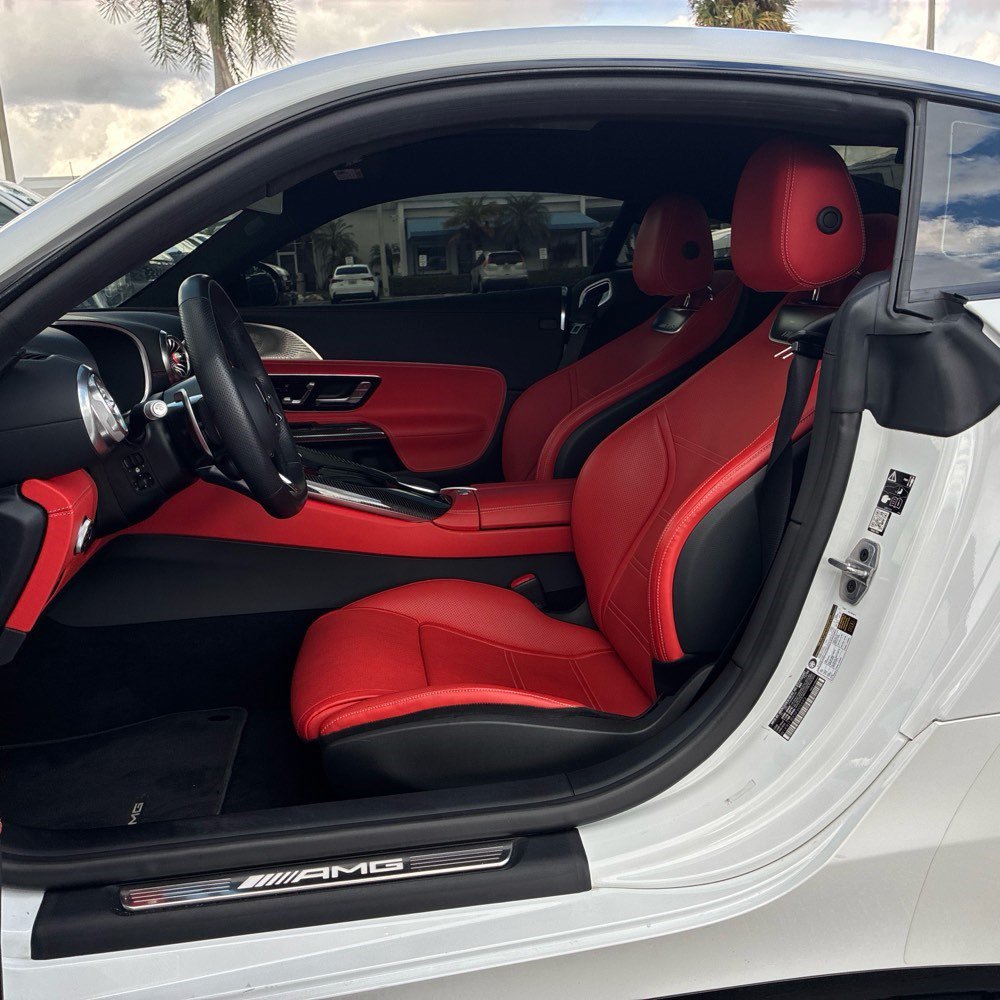 Used 2025 Mercedes-Benz AMG GT 63 image 25