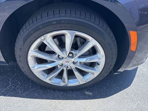 Used 2013 Cadillac XTS Luxury w/ Driver Awareness Package FWD image 10