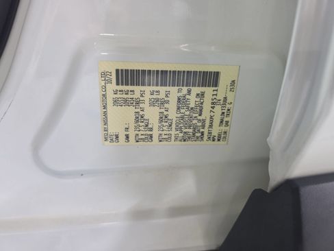 Used 2023 Nissan Rogue SV FWD image 32