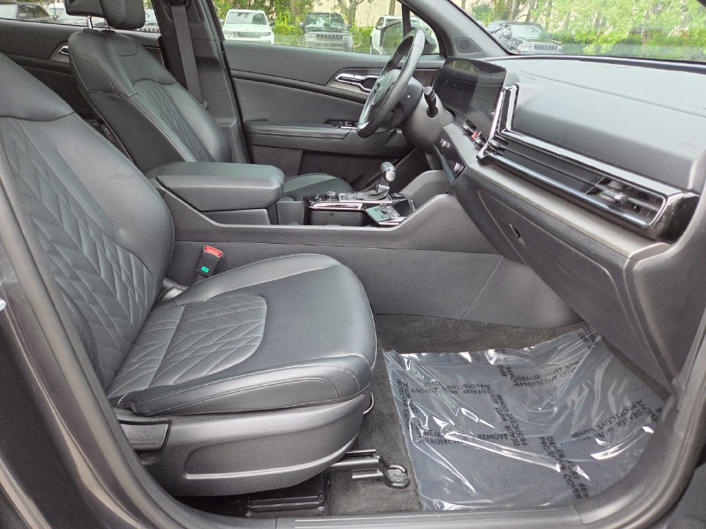 Used 2023 Kia Sportage X-Pro AWD/4WD image 15