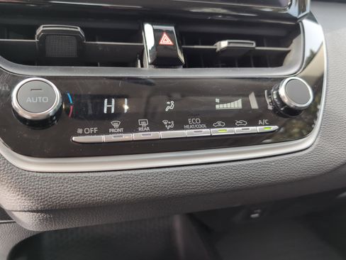 Certified 2024 Toyota Corolla LE FWD image 37