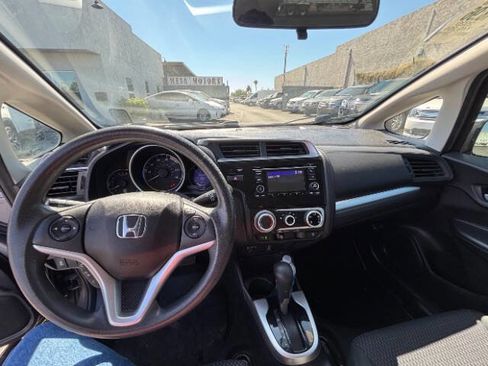 Used 2020 Honda Fit LX image 11