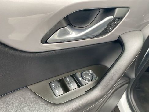 Used 2023 Chevrolet Blazer LT w/ Convenience Package image 17