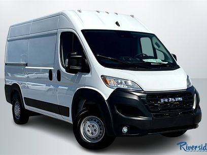 New 2025 RAM ProMaster 2500 w/ Convenience Group