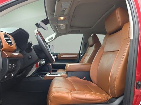 Used 2019 Toyota Tundra 1794 Edition image 9