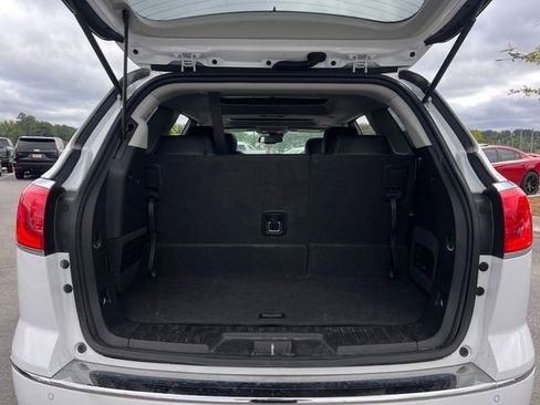 Used 2017 Buick Enclave Premium FWD image 29