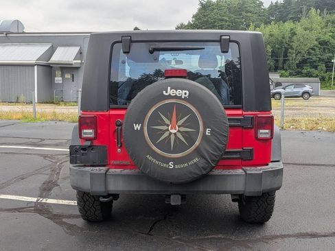 Used 2016 Jeep Wrangler Sport w/ Quick Order Package 24S AWD/4WD image 3