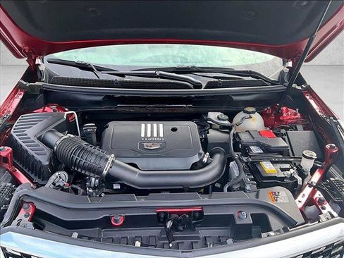 Used 2025 Cadillac XT5 Premium Luxury FWD image 11