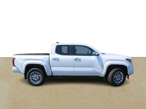 Certified 2025 Toyota Tacoma Limited AWD/4WD image 2