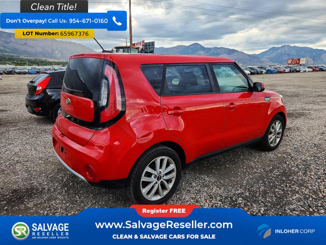 Used 2017 Kia Soul + FWD image 4
