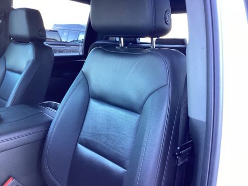 Used 2024 Chevrolet Silverado 2500 LT image 10