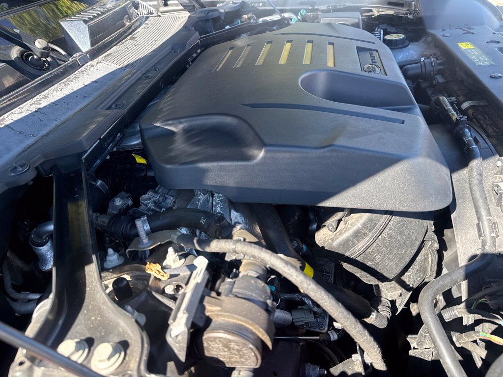 Used 2022 Land Rover Defender 110 SE AWD/4WD image 34