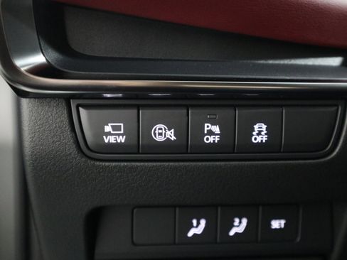 New 2026 MAZDA MAZDA3 Hatchback w/Premium Plus Pkg image 27