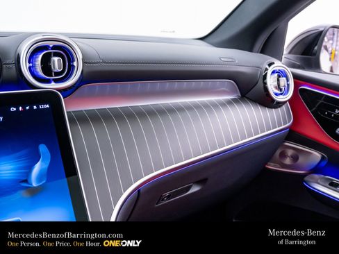 New 2026 Mercedes-Benz GLC 300 4MATIC image 31
