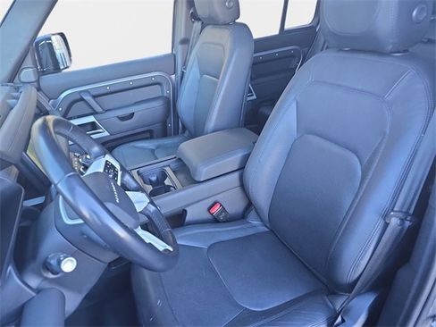 Used 2024 Land Rover Defender 110 S image 14