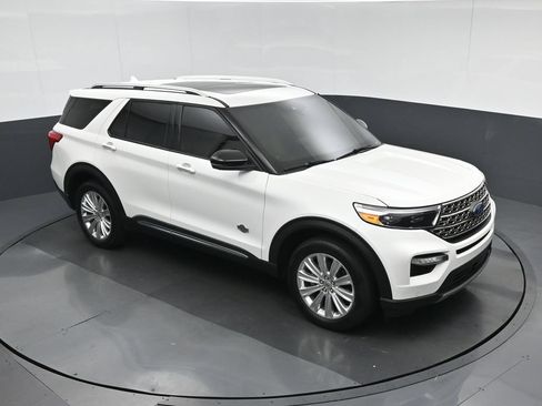 Used 2021 Ford Explorer King Ranch w/ Premium Technology Package AWD/4WD image 78