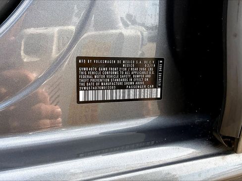 Used 2019 Volkswagen Golf S image 36