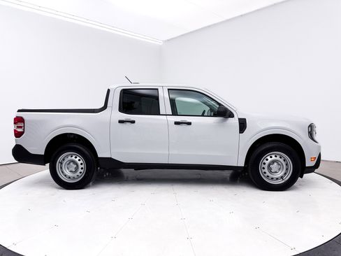 Used 2025 Ford Maverick XL w/ Equipment Group 102A image 37