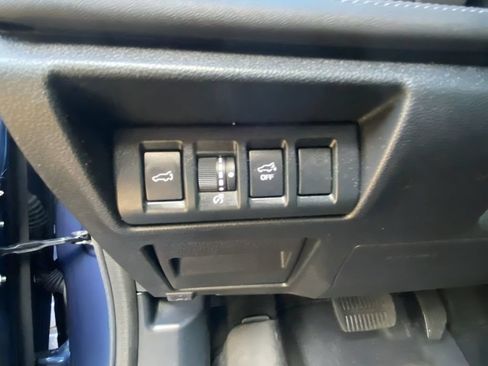 Used 2022 Subaru Outback Limited AWD/4WD image 16