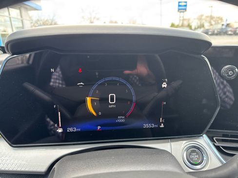 Used 2025 Chevrolet Trax LT w/ Driver Confidence Package image 20