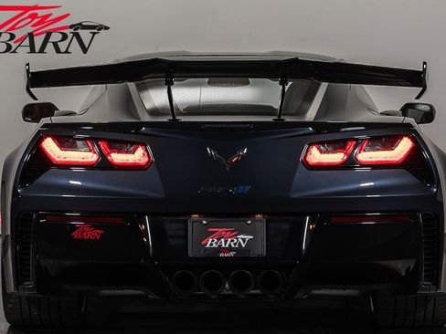 Used 2019 Chevrolet Corvette ZR1 image 12