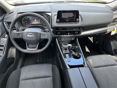 New 2026 Nissan Rogue SV image 18