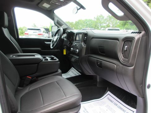 Used 2023 GMC Sierra 2500 Pro w/ Convenience Package AWD/4WD image 23