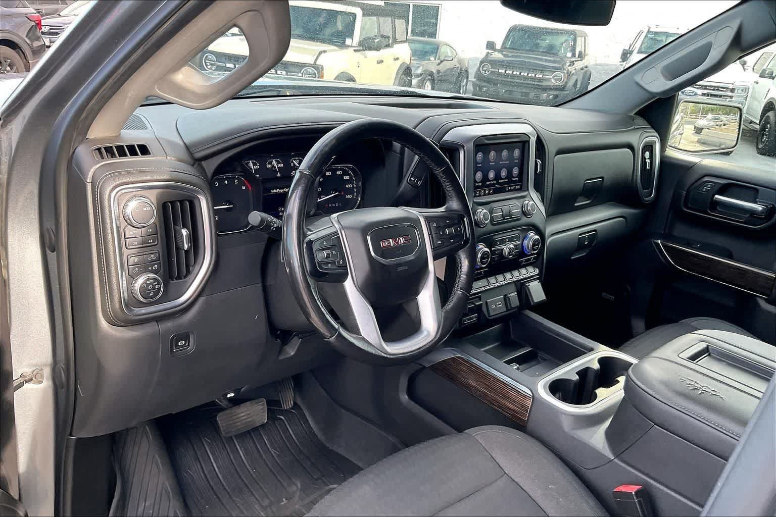 Used 2019 GMC Sierra 1500 Denali AWD/4WD image 2