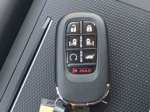 New 2026 Honda Odyssey Touring image 29