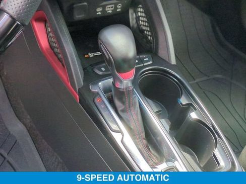 Used 2023 Chevrolet TrailBlazer RS w/ Sun and Liftgate Package AWD/4WD image 28
