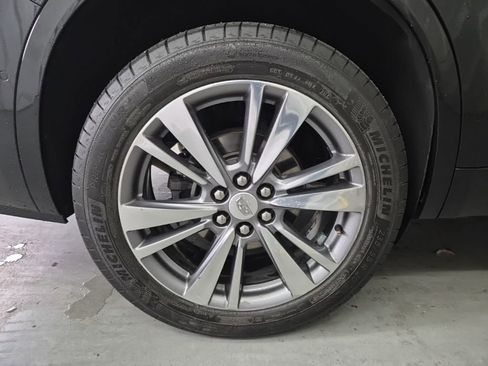 Used 2020 Cadillac XT6 Premium Luxury image 12