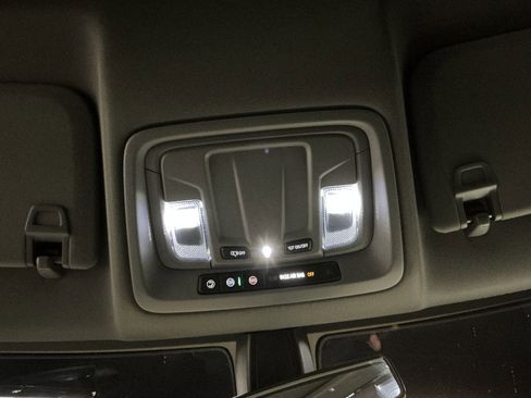 Used 2022 Chevrolet Silverado 1500 Custom w/ Rally Edition AWD/4WD image 17