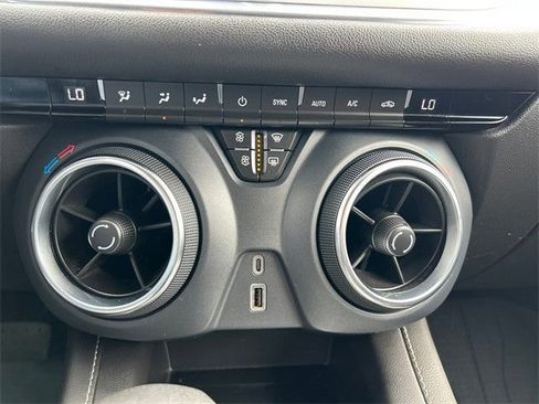 Used 2023 Chevrolet Blazer LT w/ Driver Confidence Package FWD image 26
