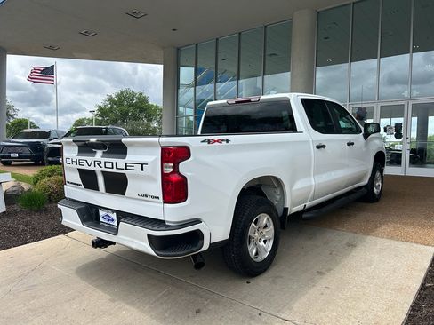 Used 2022 Chevrolet Silverado 1500 Custom w/ Rally Edition AWD/4WD image 5