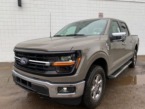 New 2025 Ford F150 XLT w/ Equipment Group 302A MID image 5