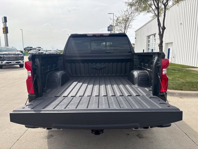 Used 2026 Chevrolet Silverado 1500 High Country w/ High Country Premium Package AWD/4WD image 10