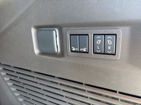 New 2026 Chevrolet Tahoe LT w/ Comfort Package image 47