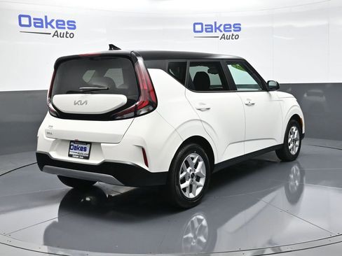 New 2025 Kia Soul S image 8